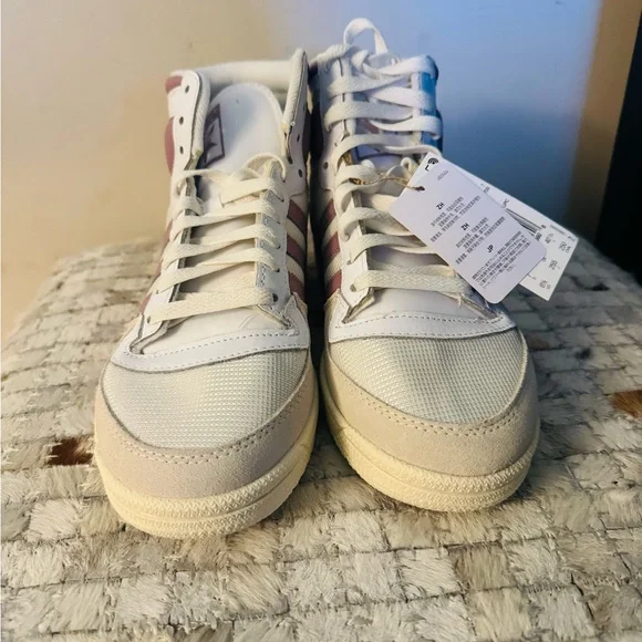 Womens Adidas Magic Mauve New size 8.5 New!! - Picture 5 of 10